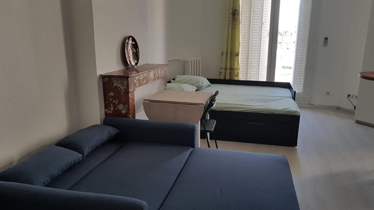 Studio With Sea View For 2 People Toulon Exteriör bild