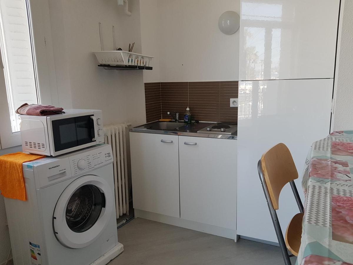 Studio With Sea View For 2 People Toulon Exteriör bild